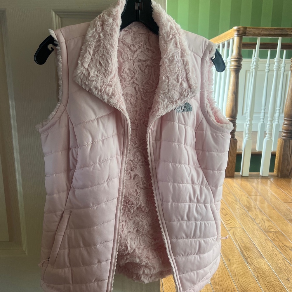 The north face purdypink reversible vest S